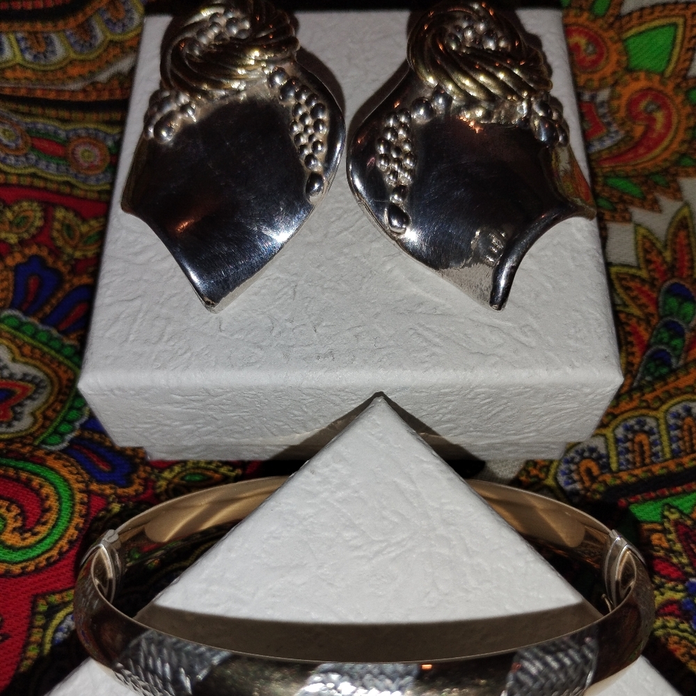 Bangle Sterling and 14 k Bracelet and Signed JE Sterling Earrings Set